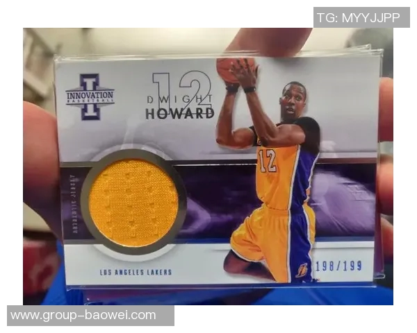 詹姆斯湖人时期签名NBA球星卡即将发售引发球迷热潮