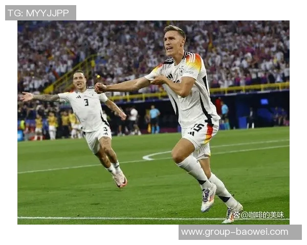 施洛特贝克满意多特在欧冠两场比赛中收获四分的表现与进步